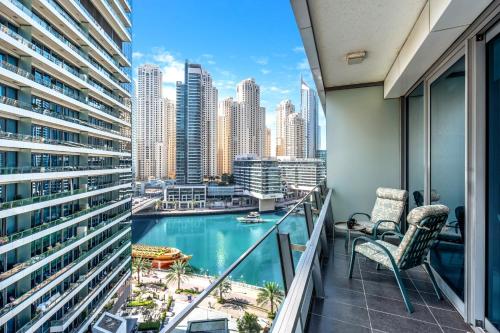 Panoramic 1BR Stunning Marina Views Near JBR Beach by Maxx Value Homes, Dubai