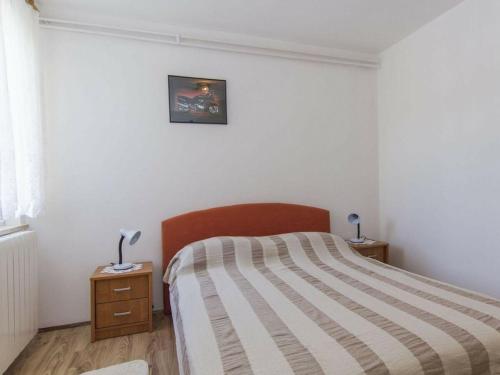 Five-Bedroom Holiday Home image 9
