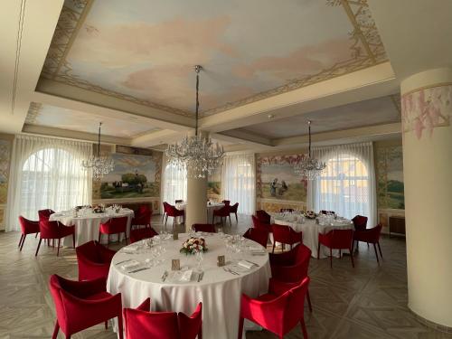 Tikšanās telpas / zāles, Accomodation Hotel Castello Il Codirosso in Caronno Pertusella