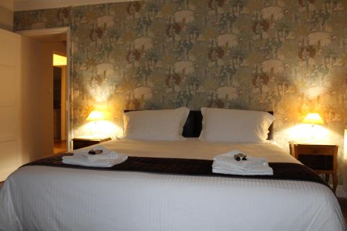 Le Clos Castel 5