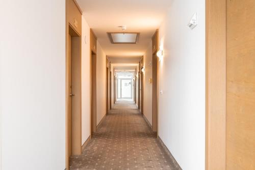 外部景觀, snooze apartments Holzkirchen in 霍爾茨基興