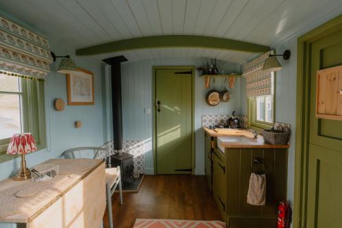 Barlwyd Glamping 2