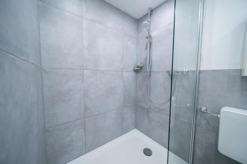 Apartment - Central with kitchen - Balcony - Fair, Neuss (foto 10)