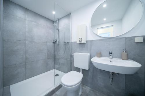 Apartment - Central with kitchen - Balcony - Fair, Neuss (foto 5)