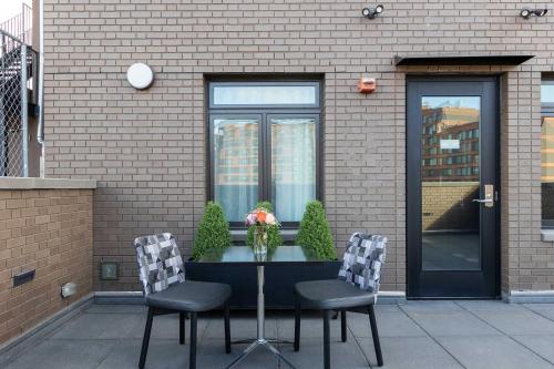 The Melrose Hotel - image 13