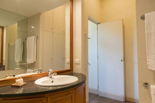Rome Downtown Suite Bed and Breakfast Aracoeli, Рим (фото 8)