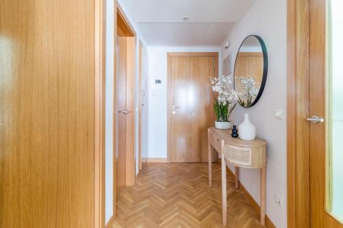 Apartamento con parking y piscina, Madrid (photo 9)