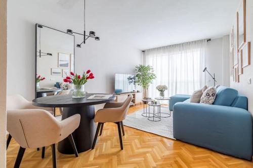Apartamento con parking y piscina, Madrid (photo 6)
