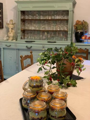Food and beverages, Maison d'Hotes de l'Ancien Couvent des Carmes in Mezieres-sur-Issoire