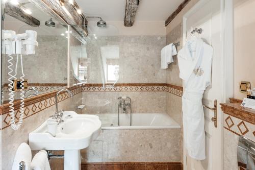 Alchymist Grand Hotel and Spa - image 7