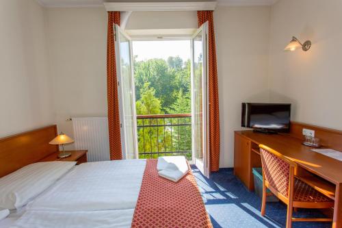 Főnix Hotel – Balatonfoldvar, AZ