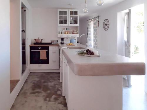 Koukounari Cottage Apartment Paros in โคลิมปิเทรส