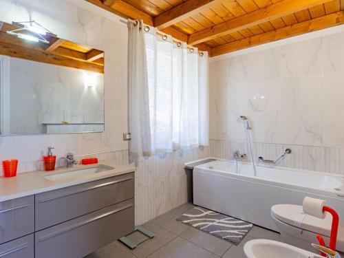Holiday Home Carmen by Interhome in Brissago Valtravaglia
