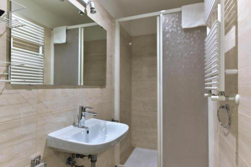 Romebest Termini Suite - image 6