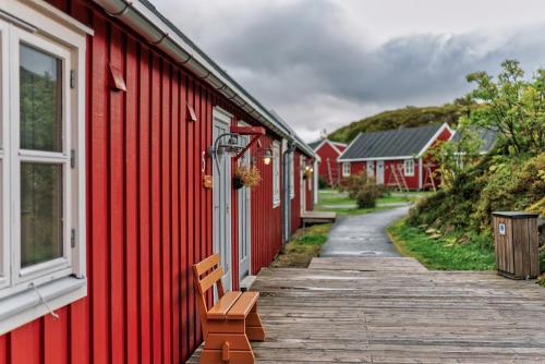 Nyvågar Rorbuhotell - by Classic Norway Hotels - image 2