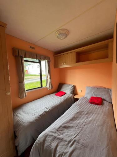 Spacious 2 bedroomed mobile home