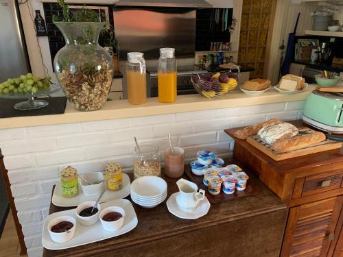 Food and beverages, Maison d'Hotes de l'Ancien Couvent des Carmes in Mezieres-sur-Issoire