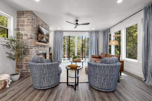 Rocky Summit-Hot Tub-Lake Access & Kayaks-Gameroom in Prairie Creek (AR)