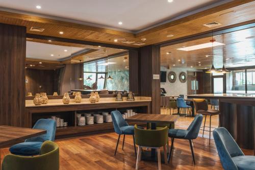 Ristorante, Courtyard by Marriott Puerto Montt in Puerto Montt