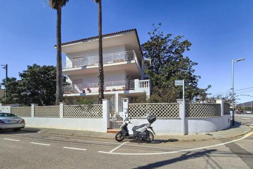 Buitenkant, Amplio y luminoso apartamento con piscina Planta 0 N1 in El Mas Mates