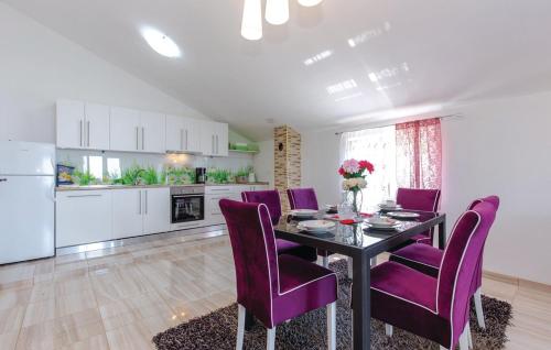 virtuve, Holiday Home Petra in Ledenice