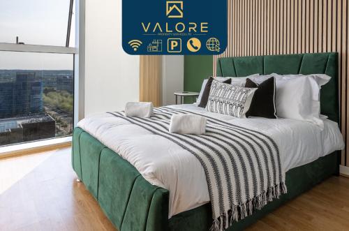Stunning 1-bed, Central MK, Free Parking, Smart TV By Valore Property Services