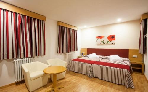 Hotel Colon - image 9