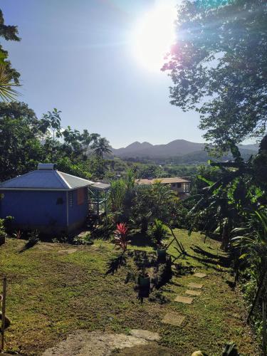Ambiente nas Imediações, Kaz à Rosa (Kaz a Rosa) in Petit-Bourg