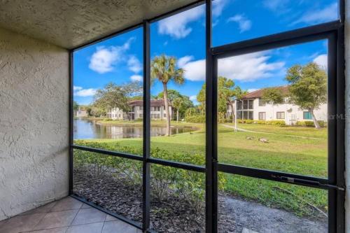 Waterview Oasis Retreat, minutes to Anna Maria Island and IMG in Bradenton, USA