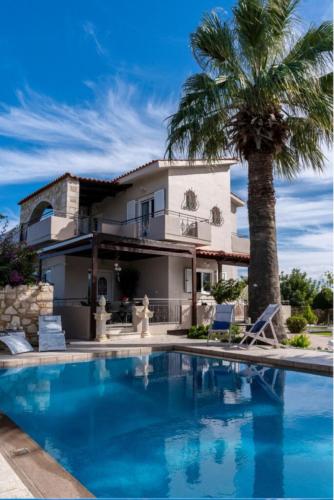 Villa Sar, a Cretan Private Retreat