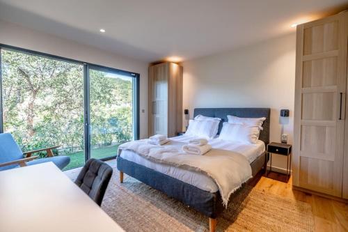 Villa prestige avec piscine et sa vue mer au calme Villa prestige avec piscine et sa vue mer au calme