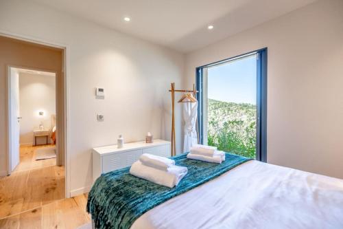 Villa prestige avec piscine et sa vue mer au calme Villa prestige avec piscine et sa vue mer au calme