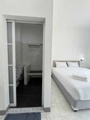 Muangchan Hotel thumbnail 5