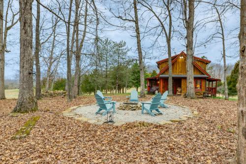 . Pet-Friendly Ohio Cabin with Deck, Grill and Fire Pit!