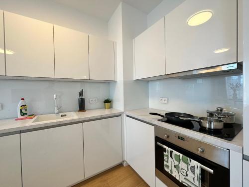 Vyhlad na mesto, 24. poschodie, free parking, Bratislava (photo 9)