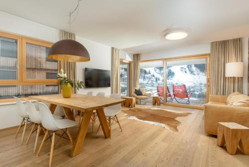 Typ 2 B East Hochwurzen - Large Two-Bedroom Apartment
