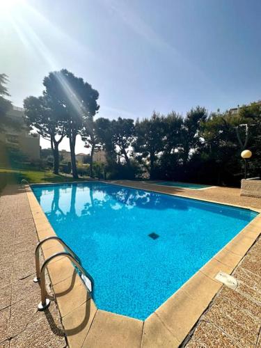 Aimé Marin - Studio - Belle résidence avec terrasse et piscine - Location saisonnière - Nice