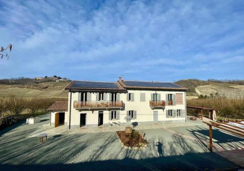 Casa nella natura-idromassaggio, Wi-fi e a/c gîte à louer Caranti
