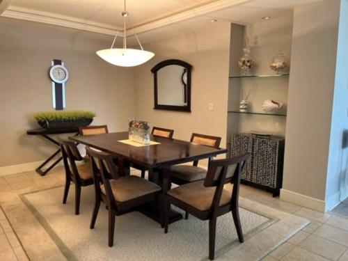 First Class Suite on East Grand Traverse Bay in Traverse City, USA