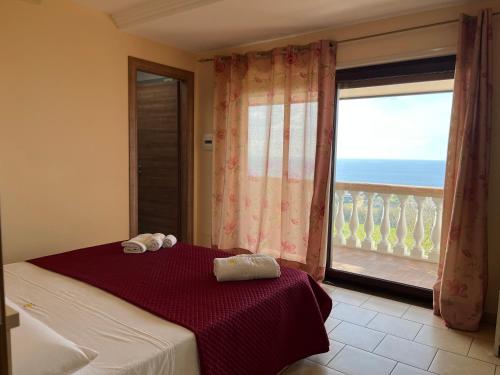 B&B Domus Aurea Tropea Room Type - Double Room with Balcony and Sea View