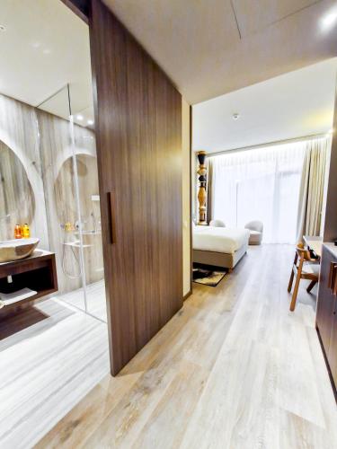 1 queen bed