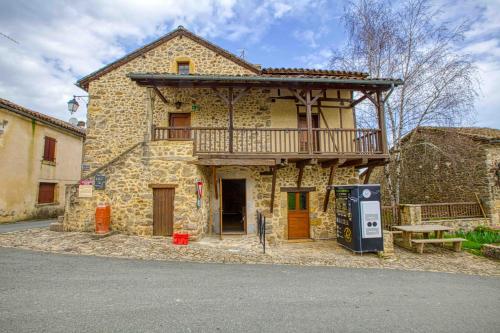 Maison de l Albine, gite de groupe - Location saisonnière - Peyrusse-le-Roc