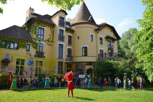 Proche Disney et Paris, Grand appartement familial