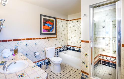 El Cordova - image 11