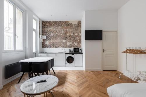 Jouffroy d'Abbans/Batignolles Charming Studio 4P - Location saisonnière - Paris