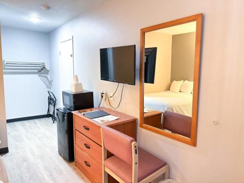 Super 7 Motel in Coralville, USA