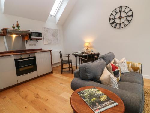The Loft at Lucott House Bath - image 9