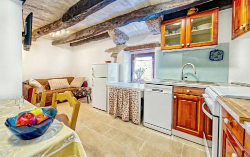 Konyha, Apartman studio Baladur in Ročko Polje