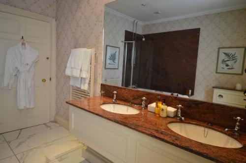 Kinloch House Hotel - image 12