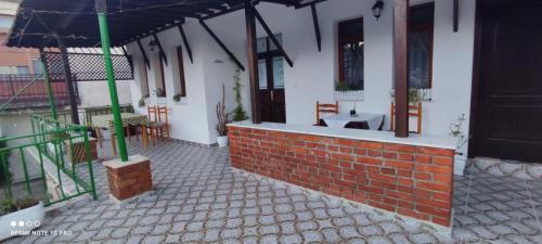 Guest House Baba Lluka